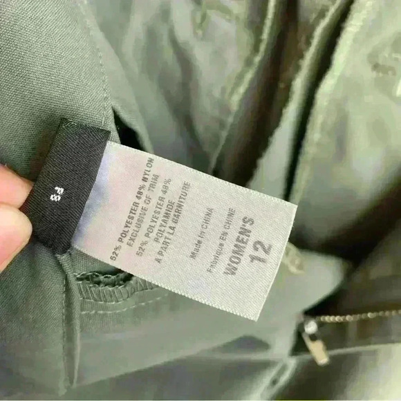 Patagonia Women’s Hiking Pants, Size 12 - Picture 9 of 10